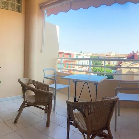 Apartment Reformado 4 Huespedes Cerca De Playa Y Puerto *